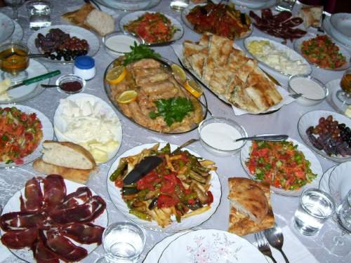Dinimizdə toy və yas mərasimi